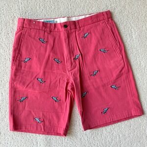 Castaway Nantucket Island Shark Embroidered Shorts Casual Size 34